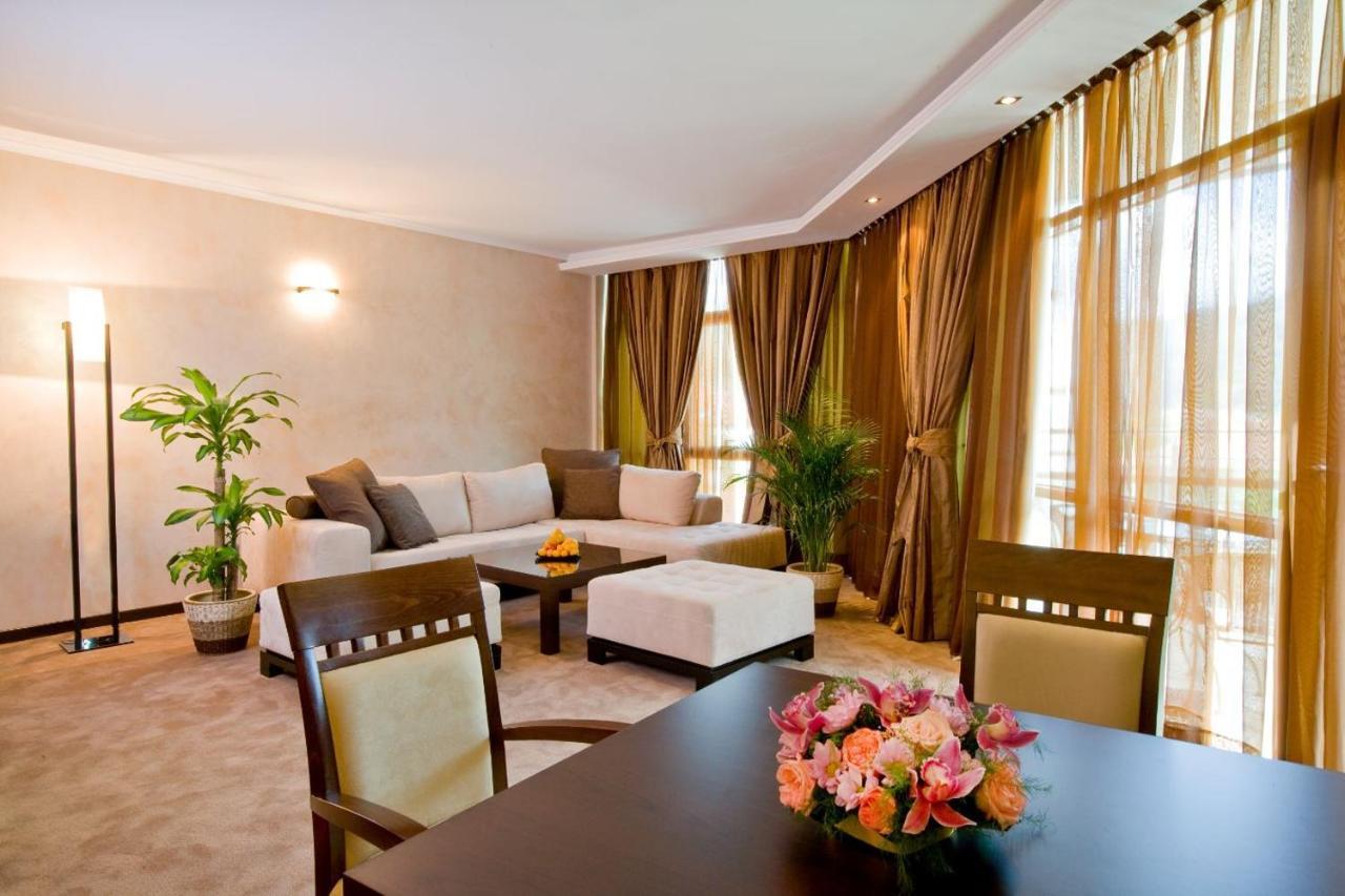 Spa Hotel Persenk Devin Exterior photo